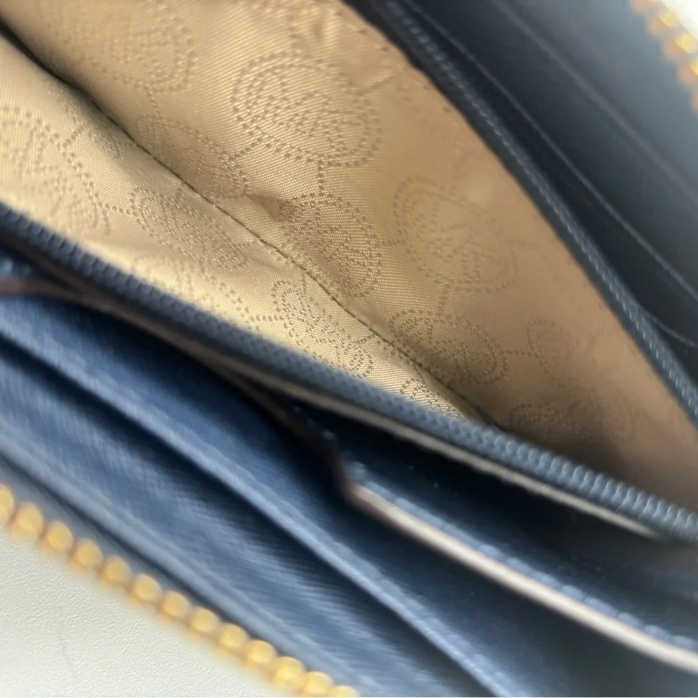 Michael Kors Navy Wristlet Wallet - Picture 6 of 10